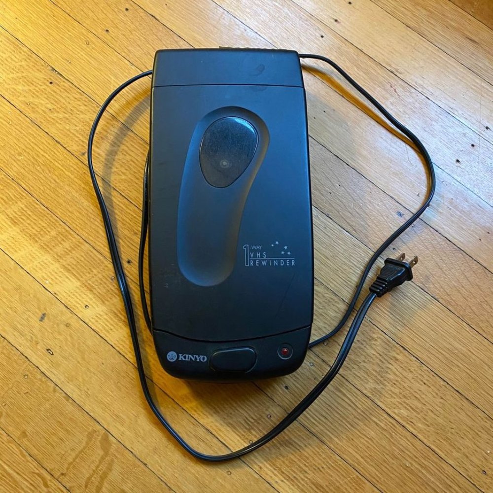 Kinyo 1-Way VHS Rewinder Black Video Cassette Tape